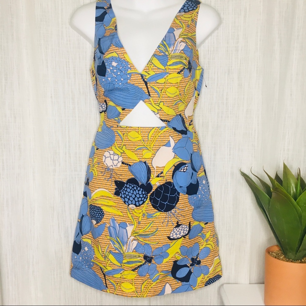 Retro Print Cutout Dress